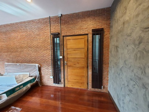 มู่ลี่ไม้